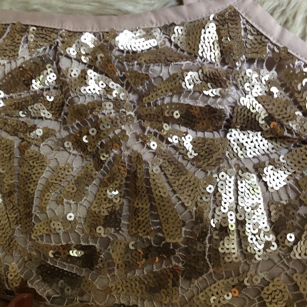 Forever 21 Rose Gold Metallic Sequin Crop Top | Size Small - Picture 5 of 9